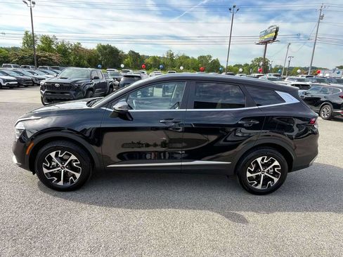 Certified 2025 Kia Sportage EX AWD/4WD image 32