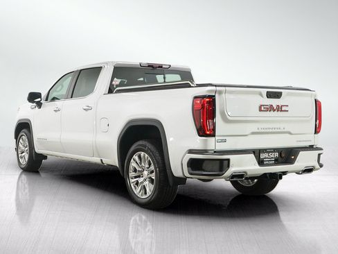 Used 2023 GMC Sierra 1500 Denali w/ Technology Package AWD/4WD image 3