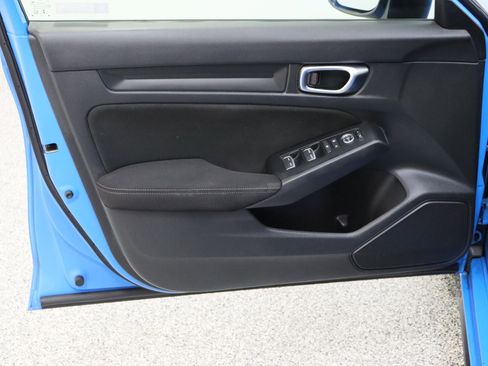 Used 2022 Honda Civic Sport image 11
