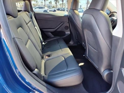 Used 2023 Tesla Model Y Long Range image 10