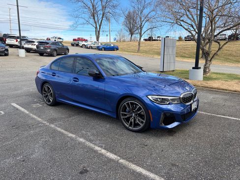 Used 2021 BMW M340i xDrive w/ Premium Package image 2