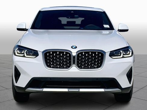 Used 2025 BMW X4 xDrive30i AWD/4WD image 3