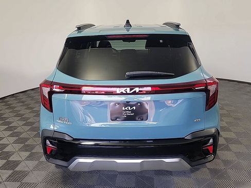 Certified 2024 Kia Seltos EX AWD/4WD image 5