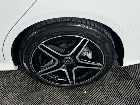 Used 2021 Mercedes-Benz C 300 4MATIC Sedan image 30