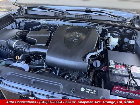 Used 2019 Toyota Tacoma TRD Sport w/ Technology Package RWD image 26