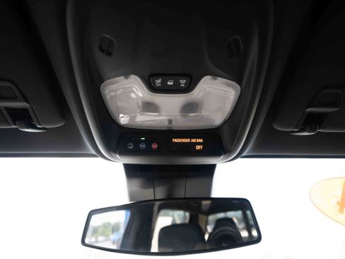 Used 2024 Chevrolet Colorado Trail Boss w/ Advanced Trailering Package AWD/4WD image 17