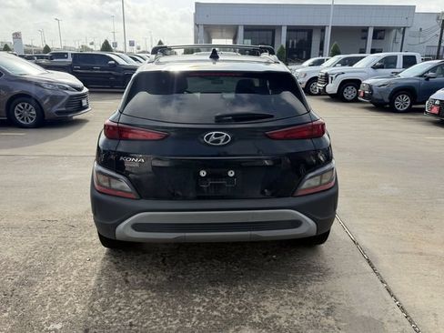 Used 2023 Hyundai Kona SEL FWD image 6