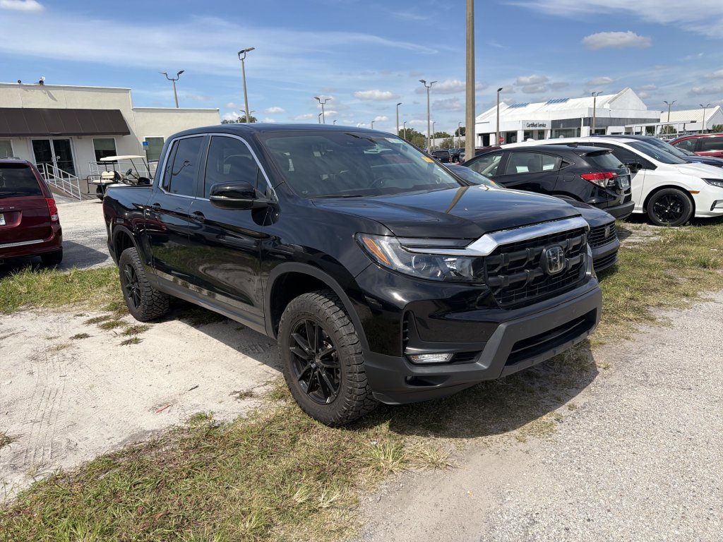 Used 2025 Honda Ridgeline RTL image 1