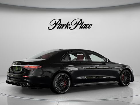 New 2026 Mercedes-Benz S 63 AMG S image 21