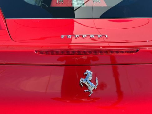 Used 2010 Ferrari 458 Italia Coupe RWD image 38