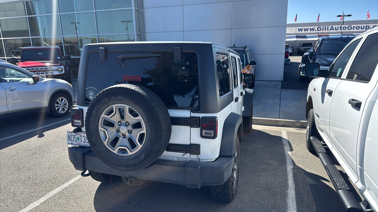 Used 2017 Jeep Wrangler Unlimited Sport w/ Quick Order Package 24S AWD/4WD image 2