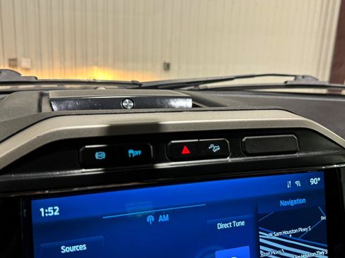 Used 2022 Ford F250 Lariat AWD/4WD image 32