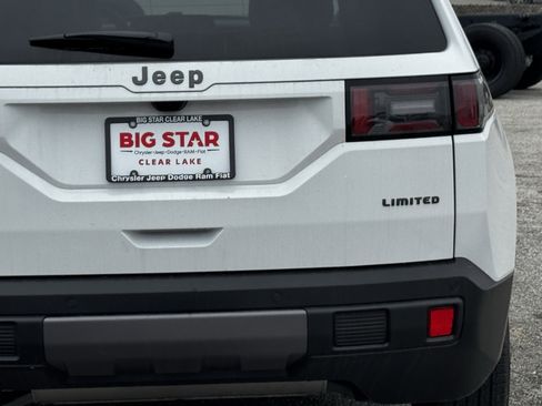 New 2026 Jeep Cherokee Limited image 10