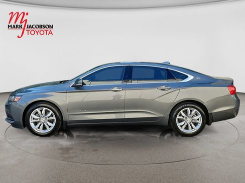 Used 2016 Chevrolet Impala LT FWD image 14