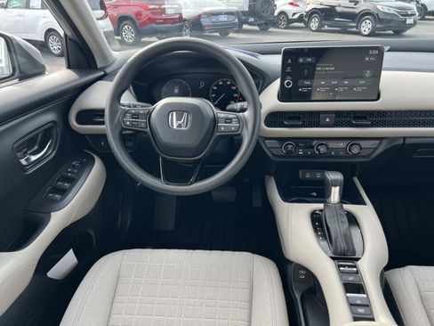 Used 2026 Honda HR-V LX image 7