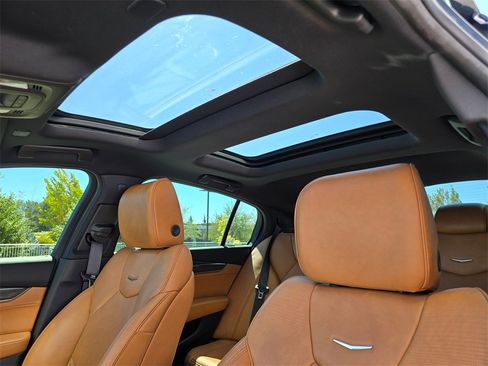 Used 2020 Cadillac CT5 V w/ Platinum Package image 21