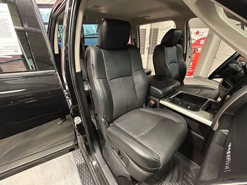 Used 2018 RAM 2500 Laramie image 5