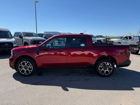 New 2025 Ford Maverick Lariat w/ 4K Tow Package image 39