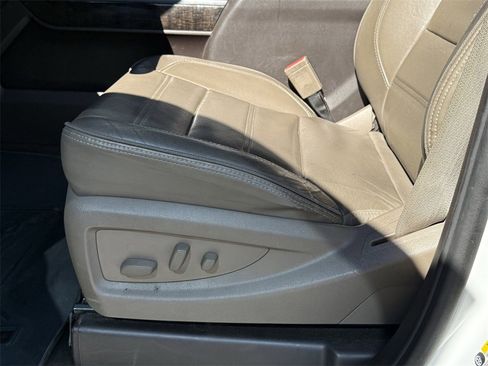 Used 2015 GMC Sierra 2500 Denali w/ Duramax Plus Package image 13