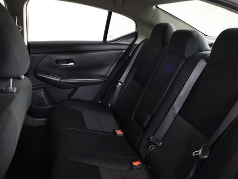 Used 2022 Nissan Sentra SV w/ All-Weather Package FWD image 31