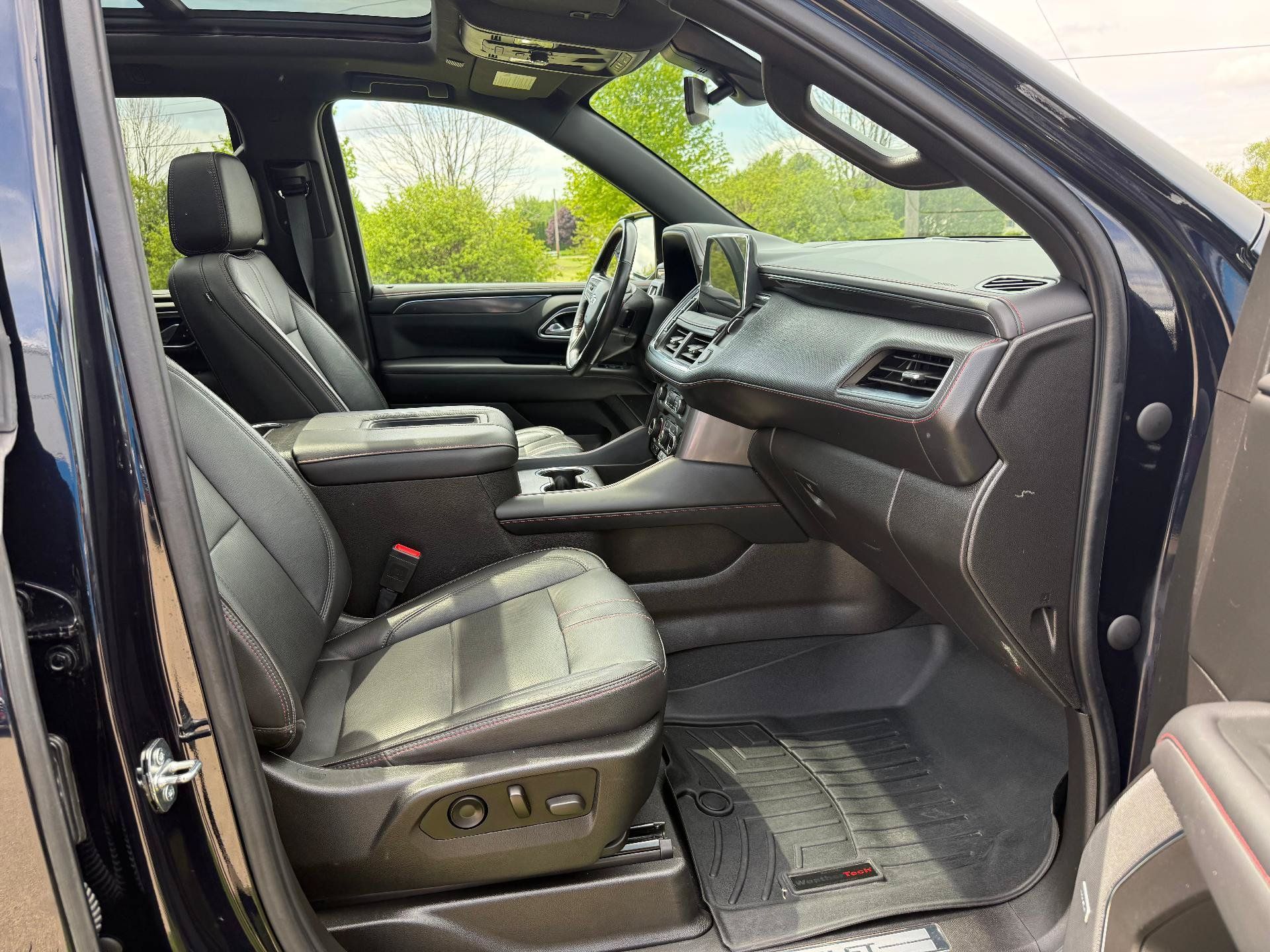 Certified 2021 Chevrolet Tahoe RST w/ Luxury Package AWD/4WD image 9