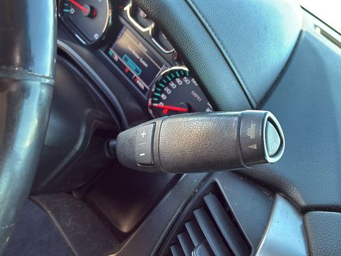 Used 2018 Chevrolet Tahoe Premier image 26