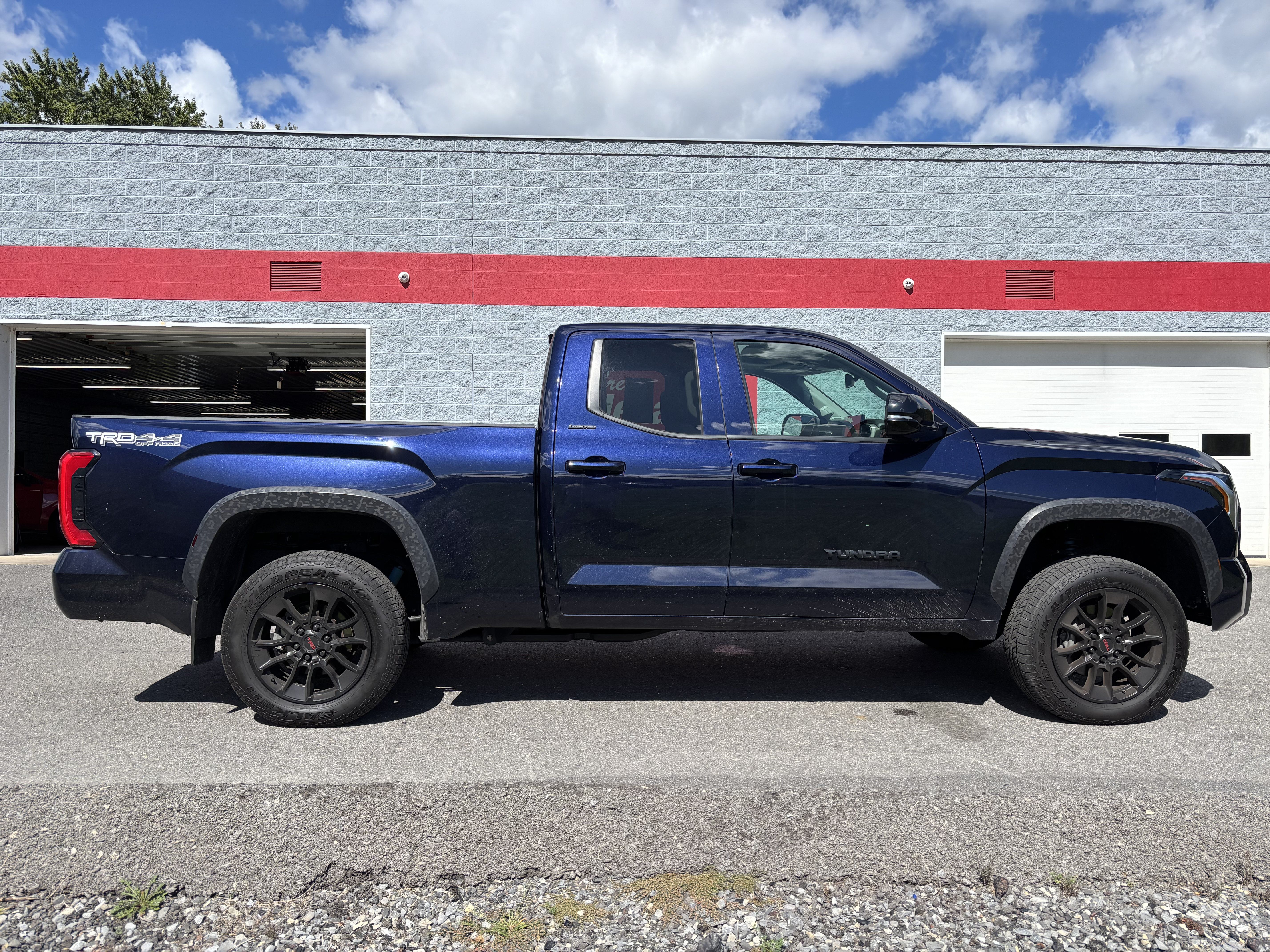 Used 2024 Toyota Tundra Limited w/ TRD Off-Road Package AWD/4WD image 2
