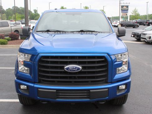Used 2017 Ford F150 XLT w/ Equipment Group 302A Luxury AWD/4WD image 3