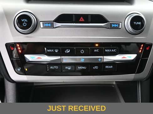 Certified 2022 Ford Explorer XLT w/ Equipment Group 202A RWD image 12