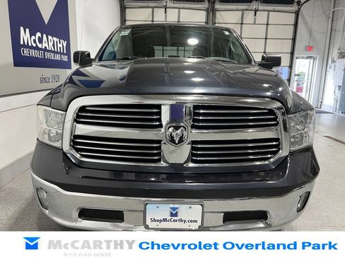 Used 2018 RAM 1500 Classic SLT w/ SLT Plus D←cor Group AWD/4WD image 11