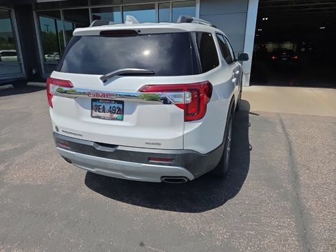 Used 2020 GMC Acadia SLT w/ Driver Alert Package II AWD/4WD image 16
