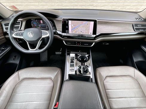 Certified 2024 Volkswagen Atlas SEL image 15