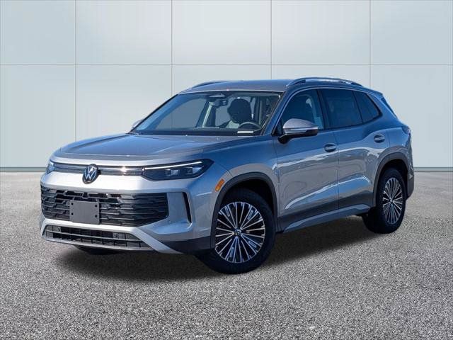 Certified 2026 Volkswagen Tiguan S w/ 18" Wheel Package FWD image 1
