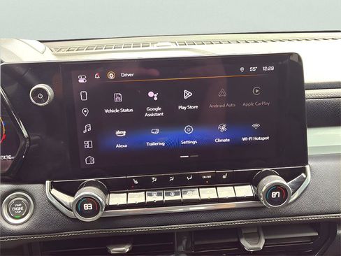 Used 2024 Chevrolet Colorado LT w/ LT Convenience Package II image 35