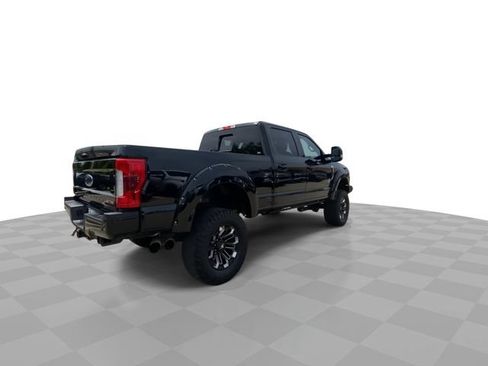 Used 2019 Ford F250 Lariat w/ Lariat Ultimate Package AWD/4WD image 2