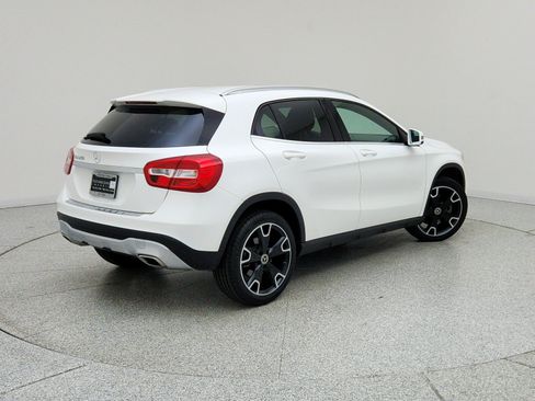 Used 2020 Mercedes-Benz GLA 250 image 7