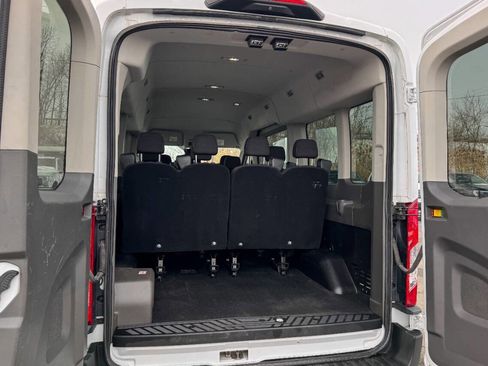 Used 2021 Ford Transit 350 XLT image 18