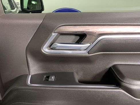 Used 2024 Chevrolet Silverado 1500 LTZ image 37