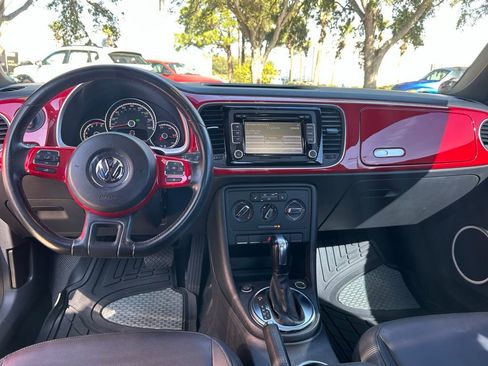 Used 2013 Volkswagen Beetle 2.5 image 38