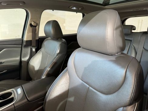 Used 2021 Hyundai Santa Fe Limited FWD image 37