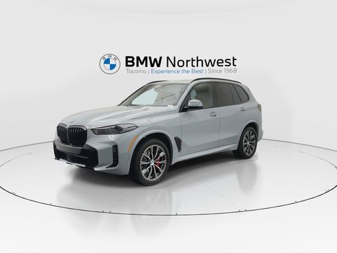 New 2026 BMW X5 xDrive40i w/ M Sport Package AWD/4WD image 9