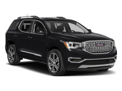 Used 2017 GMC Acadia Denali w/ Technology Package AWD/4WD image 9
