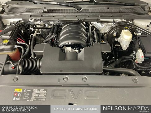 Used 2015 GMC Sierra 1500 SLT w/ SLT Crew Cab Value Package AWD/4WD image 46