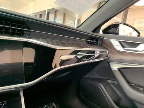 Used 2019 Audi A6 2.0T Premium w/ Convenience Package image 16