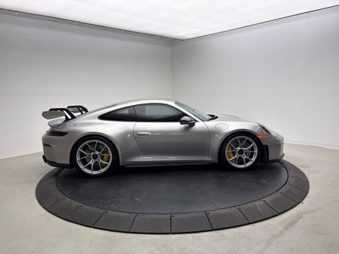Certified 2026 Porsche 911 GT3 RWD image 8