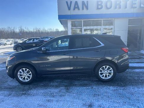 Certified 2018 Chevrolet Equinox LT image 2