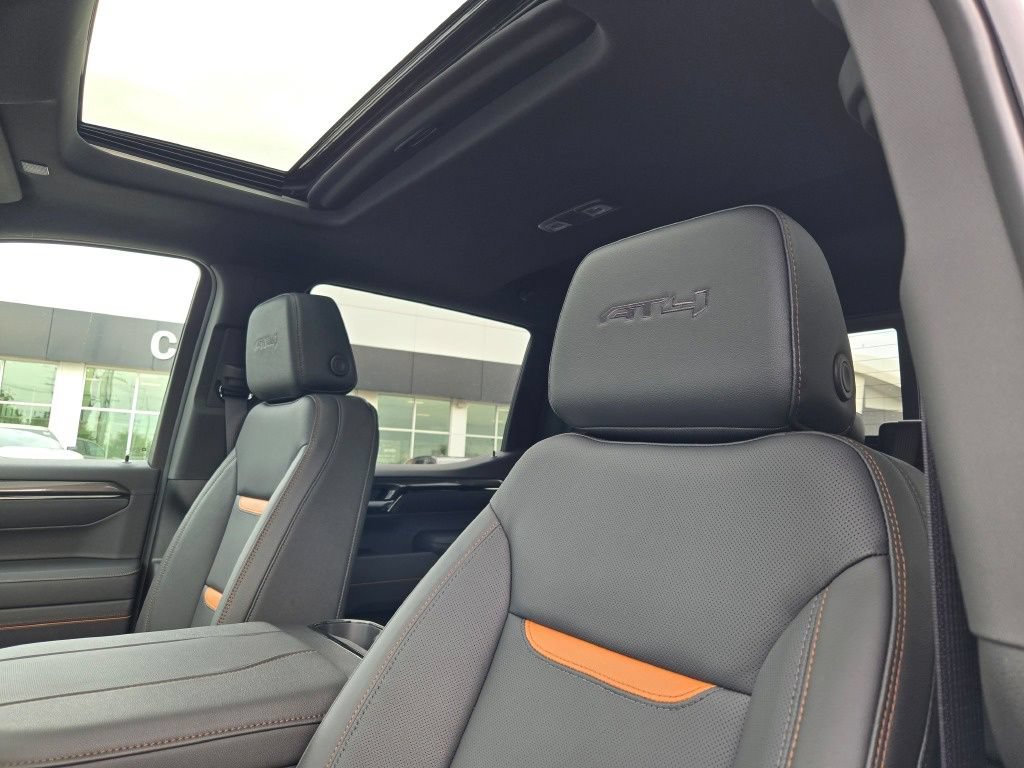 New 2026 GMC Sierra 1500 AT4 w/ Technology Package AWD/4WD image 5