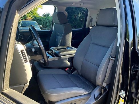 Certified 2018 GMC Sierra 1500 SLE w/ SLE Value Package image 18