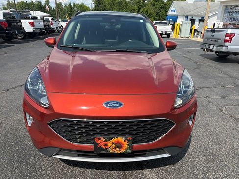 Used 2020 Ford Escape SEL AWD/4WD image 3