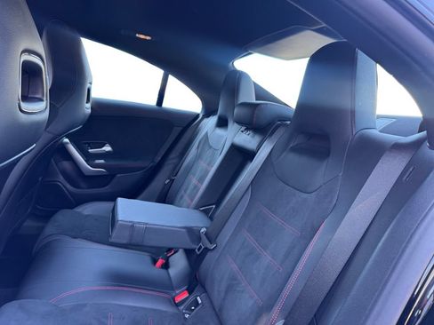 Used 2023 Mercedes-Benz CLA 250 4MATIC image 21